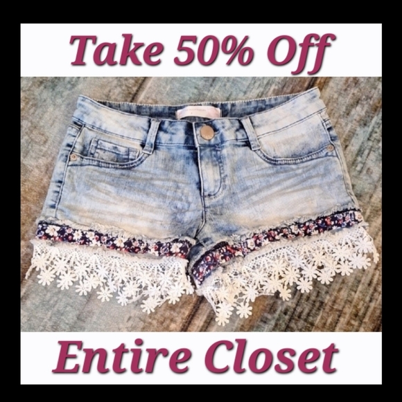 No Boundaries Pants - No Boundaries Jean Shorts with Vintage Lace Detail. NWOT